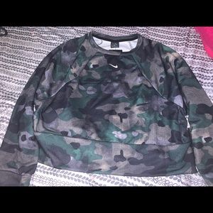 Nike camouflage crop crew neck
